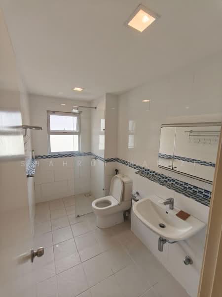 Condominium for Sale at Seri Maya Condominium - Shahrul Hafizi - Bathroom - PropertyGuru.com.my