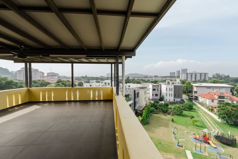 Bungalow House untuk Dijual di Mines Resort City (Seri Kembangan) - Jamie Chen - Balcony - PropertyGuru.com.my