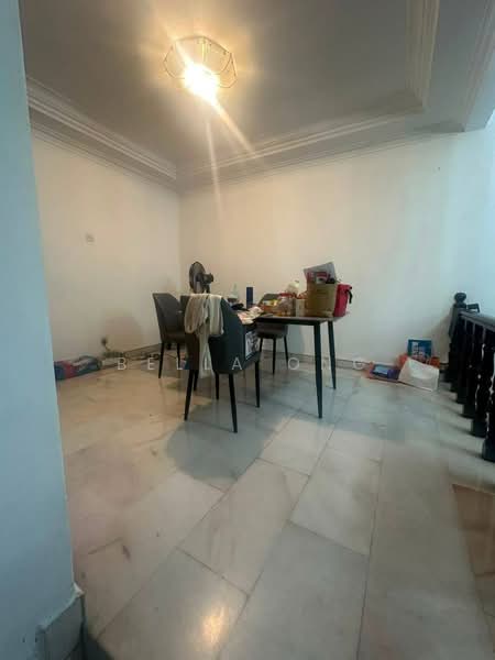 Rumah Teres 2-Tingkat untuk Disewa di Taman Melodies (Johor Bahru) - Bella Ong - Dining Room - PropertyGuru.com.my