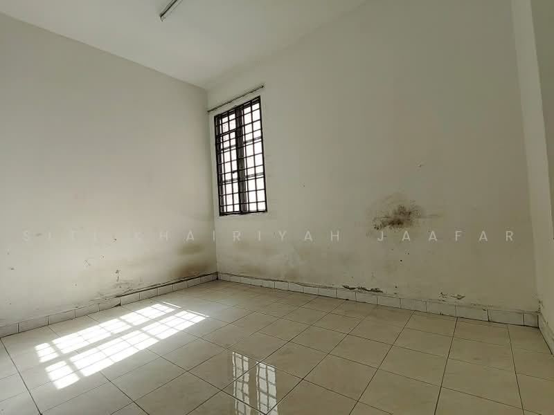 Apartment for Sale at Baiduri Apartment - SITI KHAIRIYAH JAAFAR - Interior - PropertyGuru.com.my