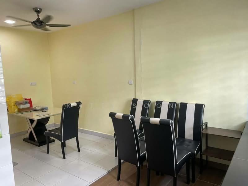 Rumah Teres 2-Tingkat untuk Dijual di Bandar Teknologi Kajang (Kajang) - Katty Soon - Dining Room - PropertyGuru.com.my