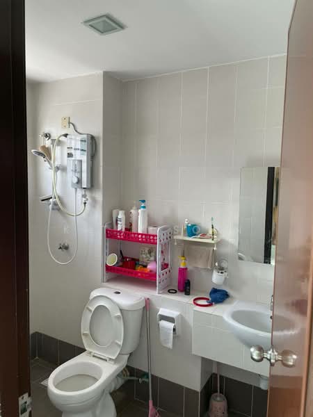 Rumah Teres 2-Tingkat untuk Dijual di Bandar Teknologi Kajang (Kajang) - Katty Soon - Bathroom - PropertyGuru.com.my