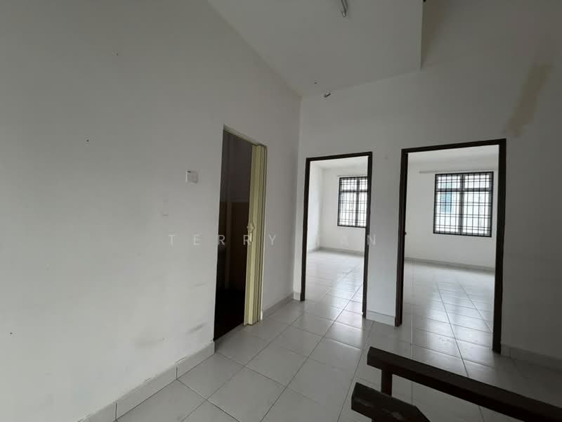 Rumah Teres 2-Tingkat untuk Dijual di Taman Scientex Kulai (Sedenak) - Terry Tan - Interior - PropertyGuru.com.my