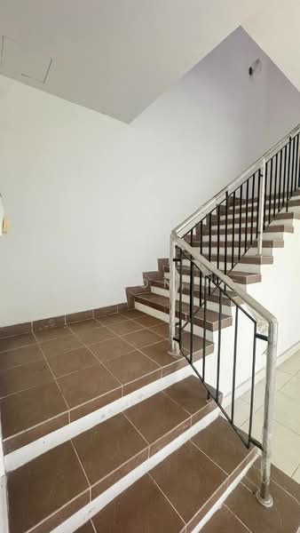 Semi-Detached House for Sale in Taman Perling (Perling) - Sharon Ng - Interior - PropertyGuru.com.my