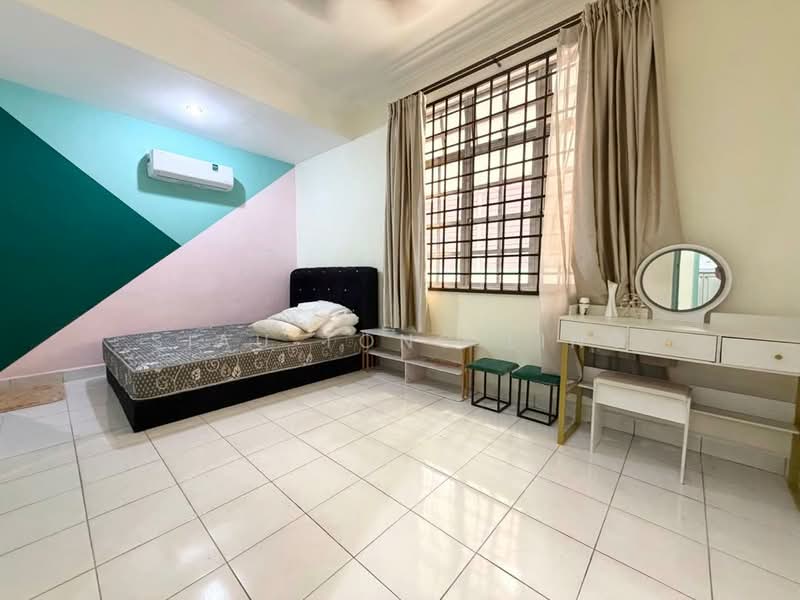 Rumah Berkembar untuk Disewa di Taman Perling (Perling) - Siau Tong Ling - Bedroom - PropertyGuru.com.my