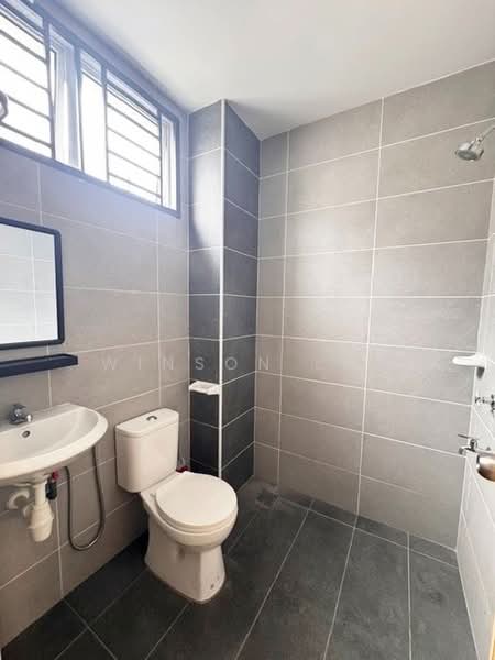 Rumah Teres 2-Tingkat untuk Dijual di Taman Bukit Jaya (Ulu Tiram) - Winson Lim - Bathroom - PropertyGuru.com.my