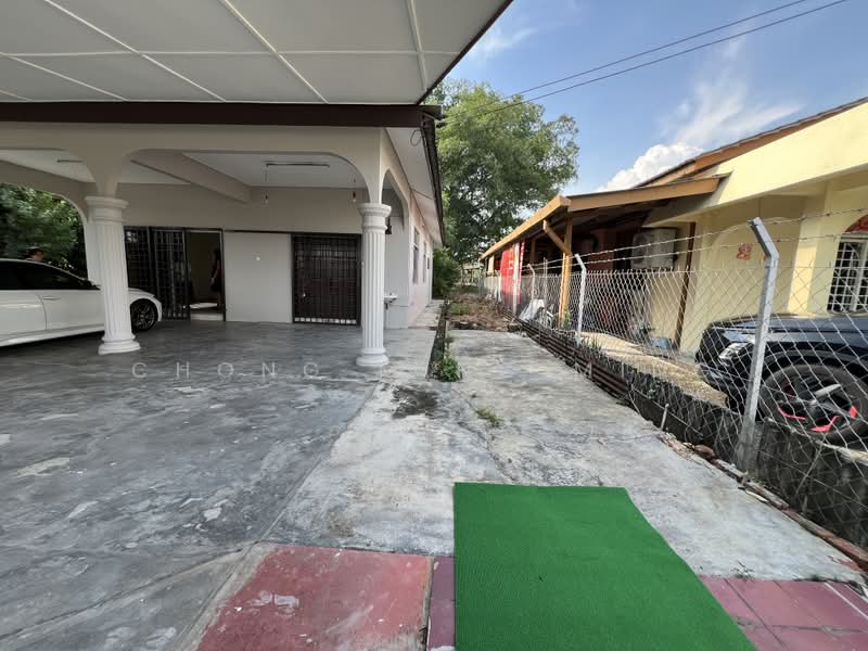 Bungalow House for Sale in Rantau (Negeri Sembilan) - Chong Ming Ming - Exterior - PropertyGuru.com.my