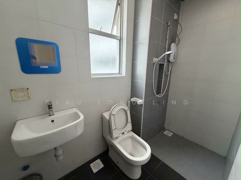 Condominium for Rent at The Aliff Residences (Alif Utama) - Siau Tong Ling - Bathroom - PropertyGuru.com.my