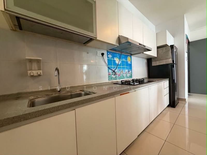 Condominium for Rent at The Aliff Residences (Alif Utama) - Siau Tong Ling - Kitchen - PropertyGuru.com.my
