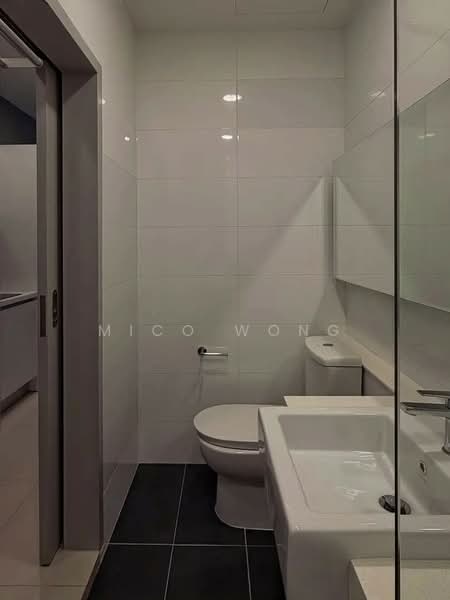 Kediaman Servis untuk Disewa di Residential Suites @ HighPark - Mico Wong - Bathroom - PropertyGuru.com.my