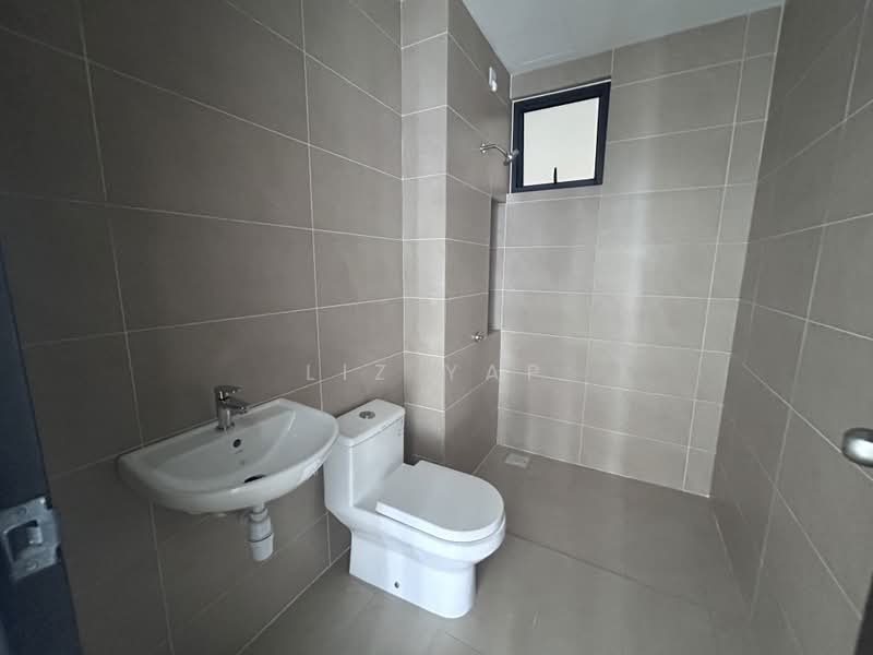 Service Residence for Sale at RESIDENSI IDAMAN RIA - Liz Yap - Bathroom - PropertyGuru.com.my