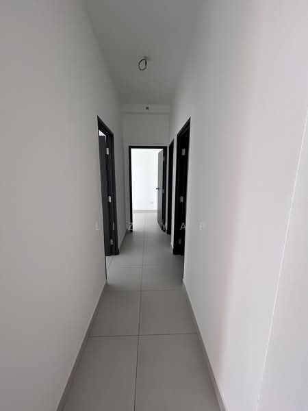 Service Residence for Sale at RESIDENSI IDAMAN RIA - Liz Yap - Corridor - PropertyGuru.com.my