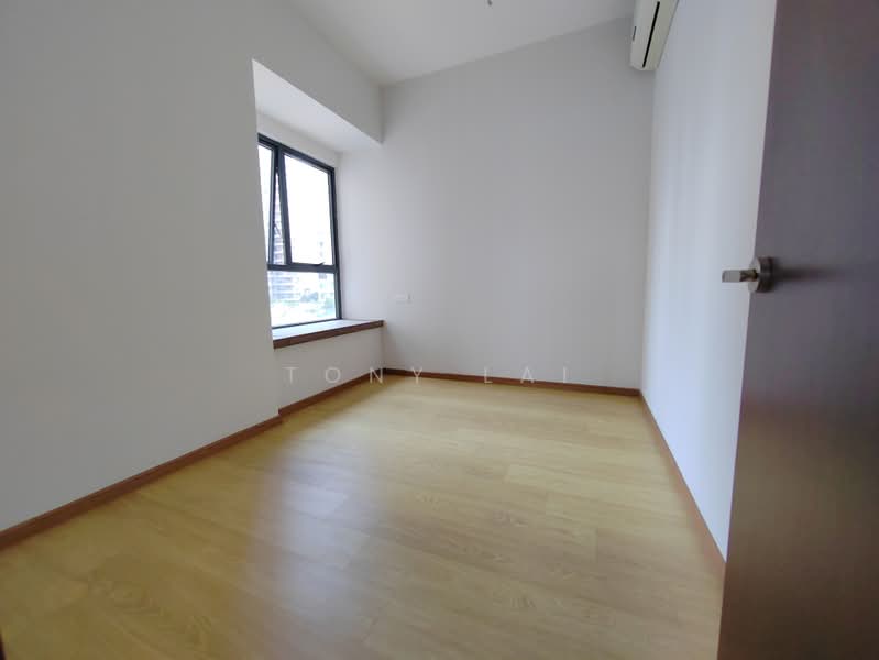 Kondominium untuk Dijual di Kings Bay @ Country Garden Danga Bay - Tony Lai - PropertyGuru.com.my