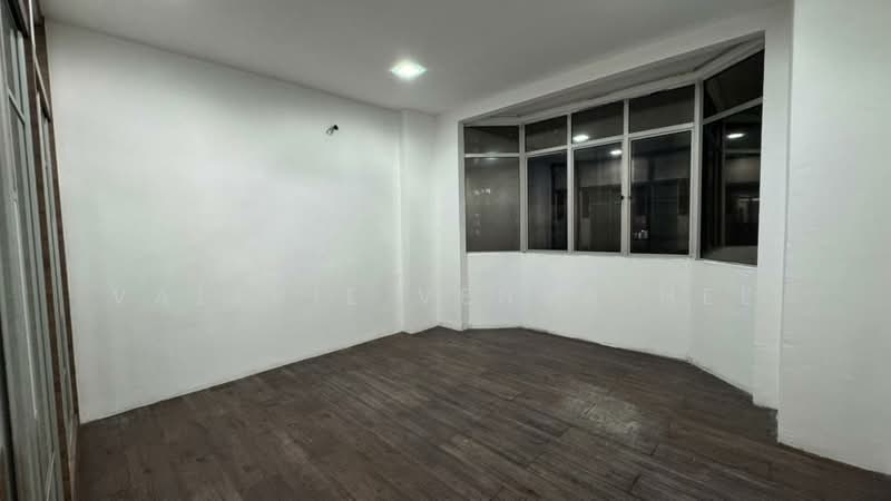 Kondominium untuk Dijual di Bukit OUG Condominiums - Valerie Venna Hee - PropertyGuru.com.my