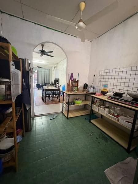 Rumah Teres 1-Tingkat untuk Dijual di Taman Panchor Jaya (Paroi) - Azrul Othman - Kitchen - PropertyGuru.com.my