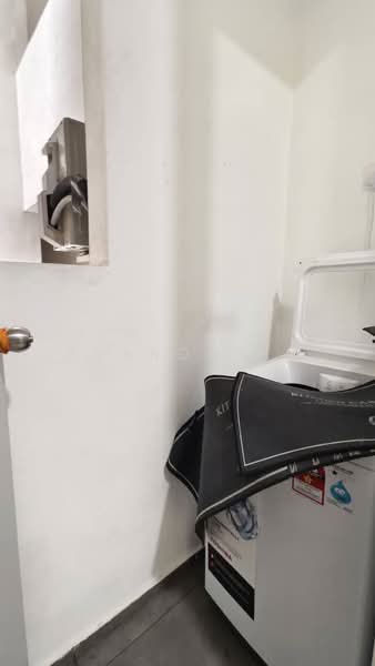 Kediaman Servis untuk Disewa di Kenwingston Platz - Brandon . - Interior - PropertyGuru.com.my