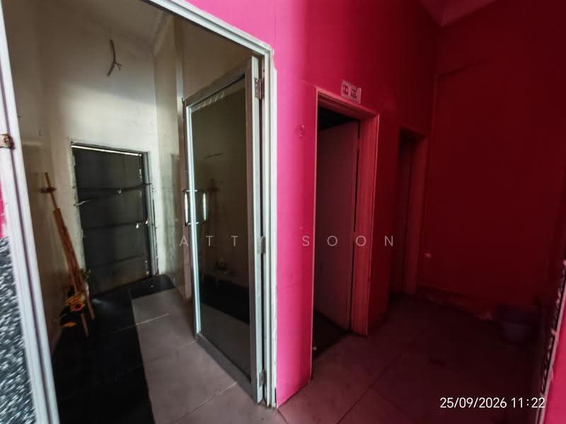 Shop / Office for Rent in Alam Damai (Cheras) - Katty Soon - Interior - PropertyGuru.com.my