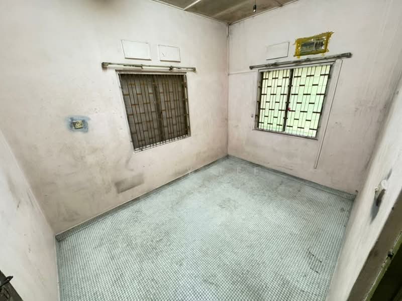 Semi-Detached House for Rent in Taman Abad (Johor Bahru) - Zoey Lee - Interior - PropertyGuru.com.my
