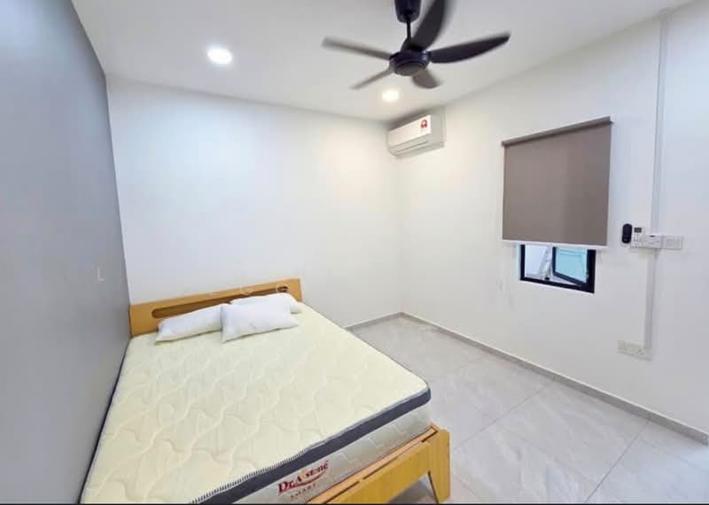 Semi-Detached House for Rent in Kampung Bahru (Johor Bahru) - Peggie Chua - Bedroom - PropertyGuru.com.my