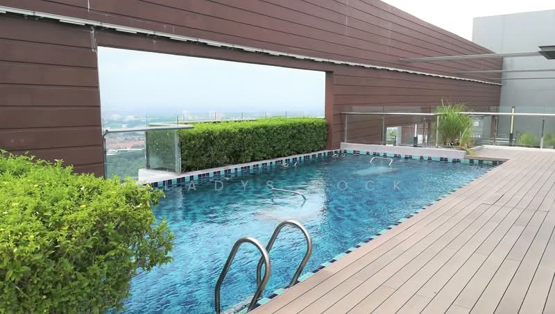 Service Residence for Sale at Woodsbury Suites - Gladys Kock - Pool - PropertyGuru.com.my