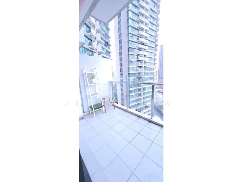 Kediaman Servis untuk Disewa di Setia SKY Residences - Jenson Low - Balcony - PropertyGuru.com.my