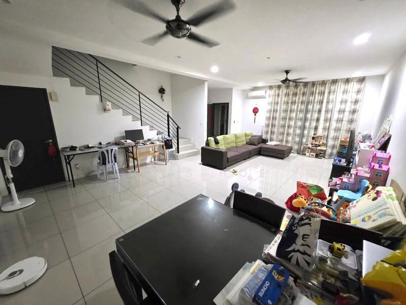 2-storey Terraced House for Sale in Taman Nusa Idaman (Iskandar Puteri (Nusajaya)) - Mars Hoe - Living Room - PropertyGuru.com.my
