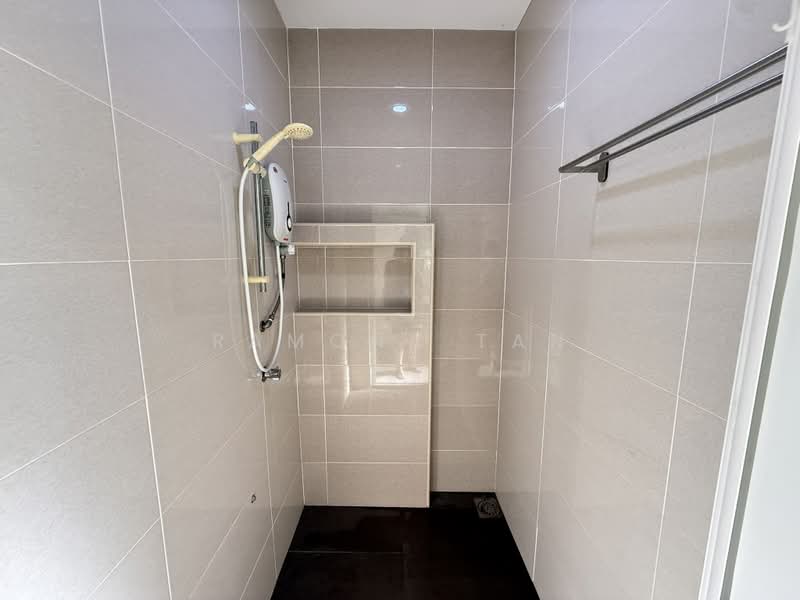 2-storey Terraced House for Sale in Taman Bukit Melaka (Bukit Baru) - Ramona Tan - Bathroom - PropertyGuru.com.my