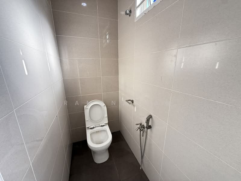 2-storey Terraced House for Sale in Taman Bukit Melaka (Bukit Baru) - Ramona Tan - Bathroom - PropertyGuru.com.my