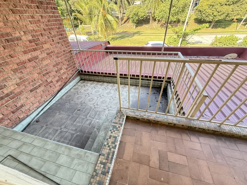 2-storey Terraced House for Sale in Taman Bukit Melaka (Bukit Baru) - Ramona Tan - Balcony - PropertyGuru.com.my