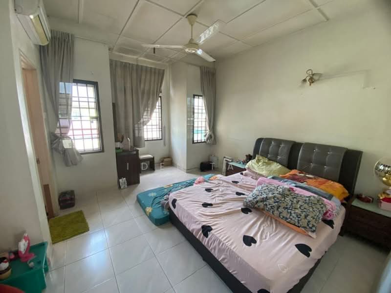 2-storey Terraced House for Sale in Bukit Indah (Iskandar Puteri (Nusajaya)) - Iden Tan - Bedroom - PropertyGuru.com.my