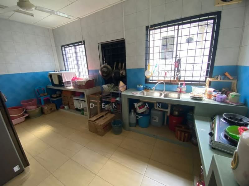 2-storey Terraced House for Sale in Bukit Indah (Iskandar Puteri (Nusajaya)) - Iden Tan - Kitchen - PropertyGuru.com.my