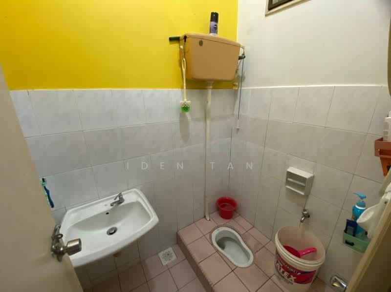 2-storey Terraced House for Sale in Bukit Indah (Iskandar Puteri (Nusajaya)) - Iden Tan - Bathroom - PropertyGuru.com.my
