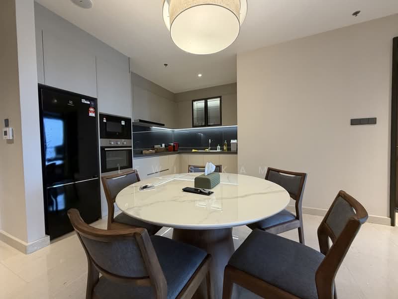 Kediaman Servis untuk Dijual di Marriott Residence @ Gurney - Lewis Kam - Kitchen - PropertyGuru.com.my