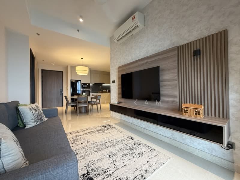 Kediaman Servis untuk Dijual di Marriott Residence @ Gurney - Lewis Kam - Living Room - PropertyGuru.com.my