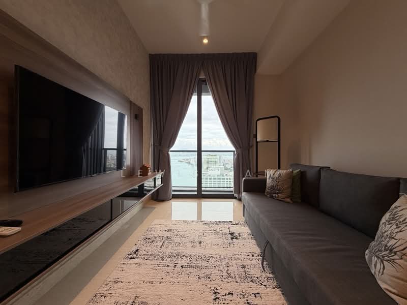 Kediaman Servis untuk Dijual di Marriott Residence @ Gurney - Lewis Kam - Living Room - PropertyGuru.com.my