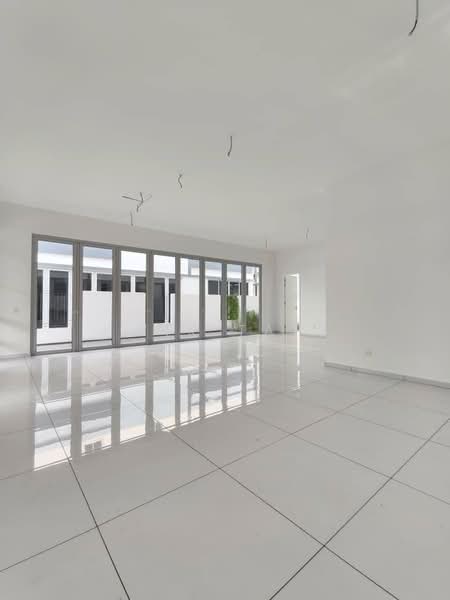 Rumah Berkembar untuk Dijual di Eco Spring (Johor Bahru) - Yik Tat - Living Room - PropertyGuru.com.my
