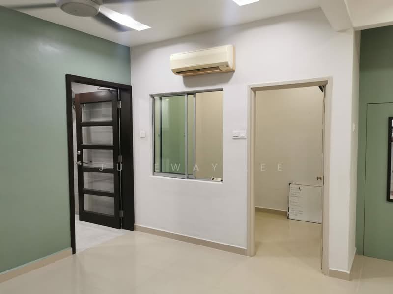 2-storey Terraced House for Sale in Taman Kelana Idaman (Ara Damansara) - Juneway Lee - Interior - PropertyGuru.com.my