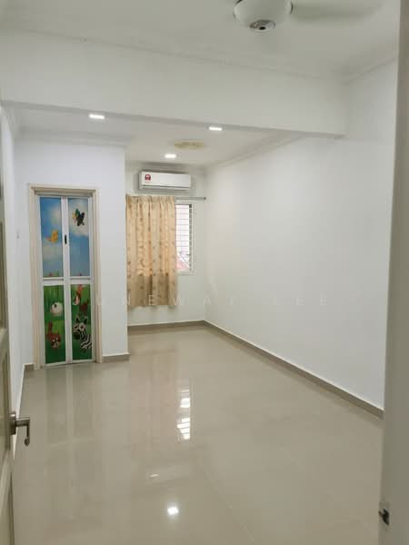 2-storey Terraced House for Sale in Taman Kelana Idaman (Ara Damansara) - Juneway Lee - Interior - PropertyGuru.com.my