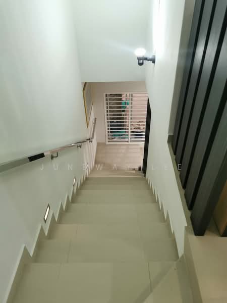 2-storey Terraced House for Sale in Taman Kelana Idaman (Ara Damansara) - Juneway Lee - Interior - PropertyGuru.com.my