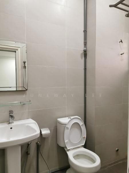 2-storey Terraced House for Sale in Taman Kelana Idaman (Ara Damansara) - Juneway Lee - Bathroom - PropertyGuru.com.my