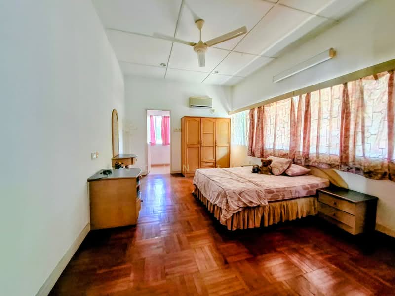 Bungalow House untuk Dijual di Tanjung Bungah (Penang) - John Teh - Bedroom - PropertyGuru.com.my