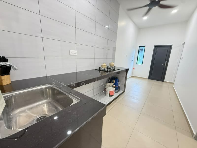 Rumah Teres 1-Tingkat untuk Dijual di Ujong Pasir (Melaka) - Ramona Tan - Kitchen - PropertyGuru.com.my