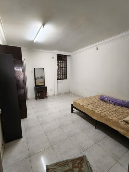 Rumah Teres 2-Tingkat untuk Dijual di Taman Desa Skudai (Skudai) - Sharon Ng - Bedroom - PropertyGuru.com.my