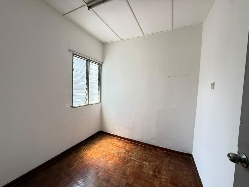 Pangsapuri untuk Dijual di Kota Laksamana Utama - Ramona Tan - PropertyGuru.com.my
