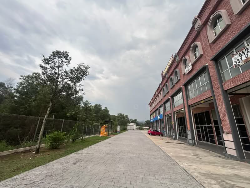 Shop / Office untuk Dijual di Rawang (Selangor) - Jaze Ong - Exterior - PropertyGuru.com.my