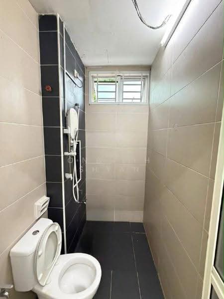 2-storey Terraced House for Sale in Bandar Uda Utama (Johor Bahru) - Ong Lih Shyan - Bathroom - PropertyGuru.com.my