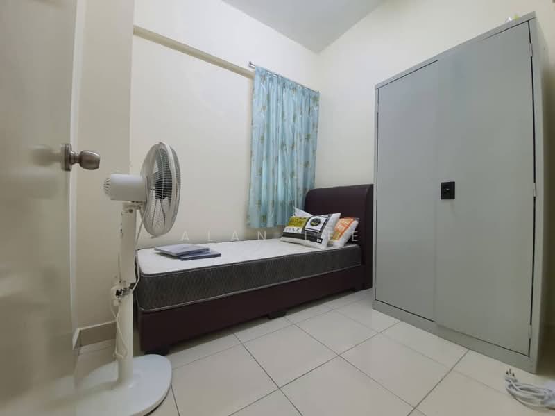 Kondominium untuk Dijual di Sg Long Residence - Alan Lee - Bedroom - PropertyGuru.com.my