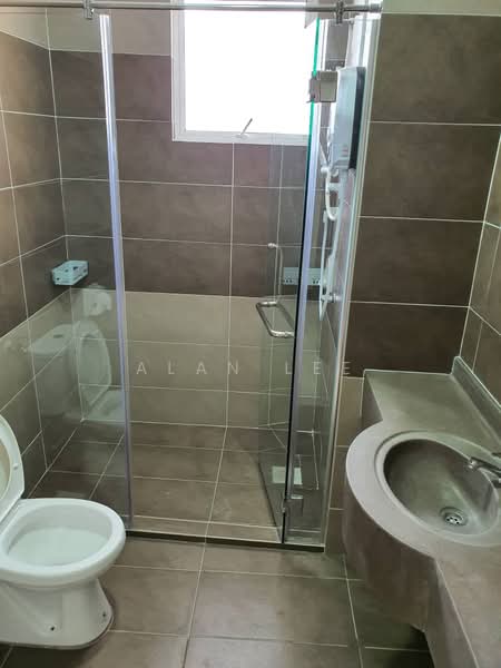 Kondominium untuk Dijual di Sg Long Residence - Alan Lee - Bathroom - PropertyGuru.com.my
