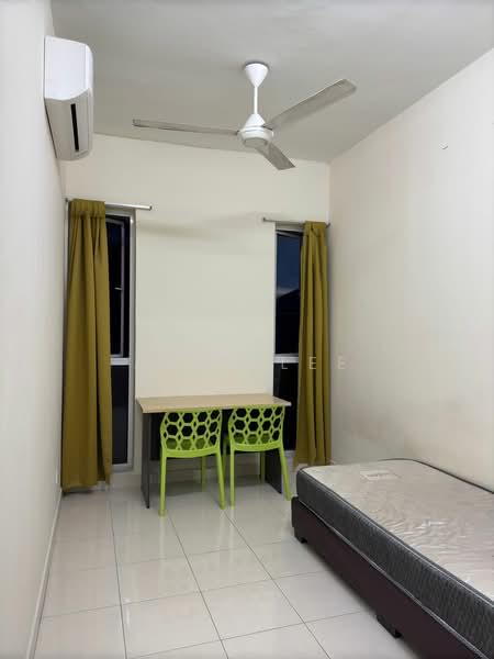 Kondominium untuk Dijual di Sg Long Residence - Alan Lee - Bedroom - PropertyGuru.com.my