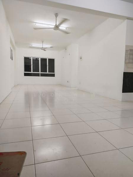Apartment for Rent at Pangsapuri Suria 1 Batu Kawan - Boon Haw Ooi - Living Room - PropertyGuru.com.my